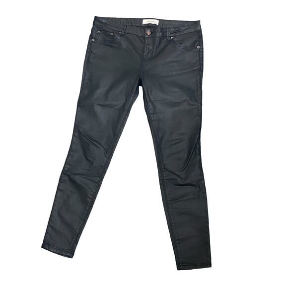 Zara Women's Premium Denim Mid-Rise Waxed Black Jeans Size 6 - Picture 1 of 6